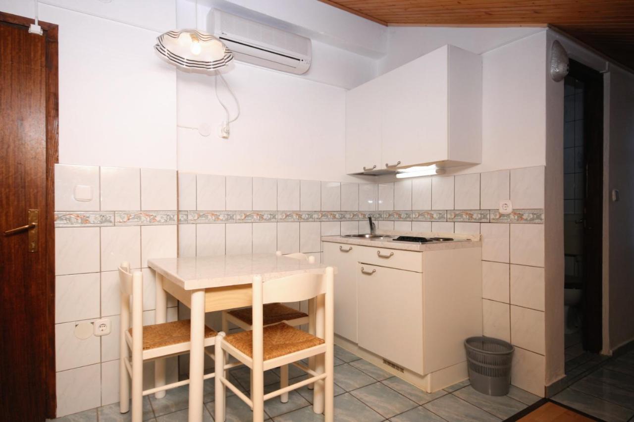 Apartments With Wifi Crikvenica - 5555 Exterior foto