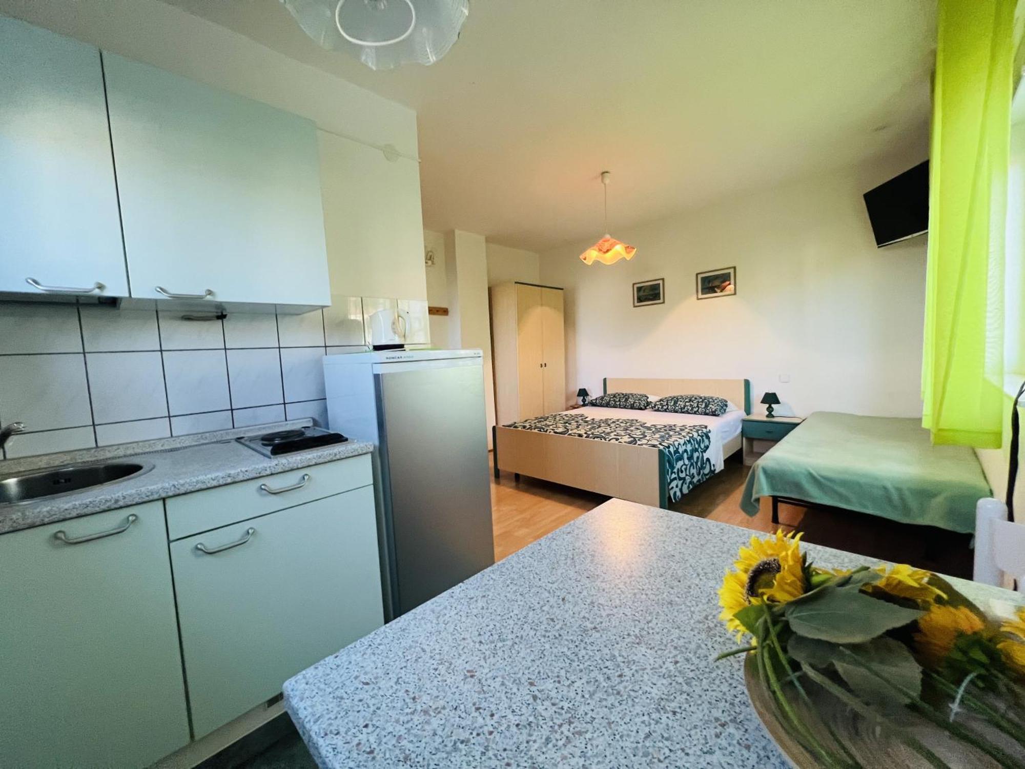 Apartments With Wifi Crikvenica - 5555 Habitación foto